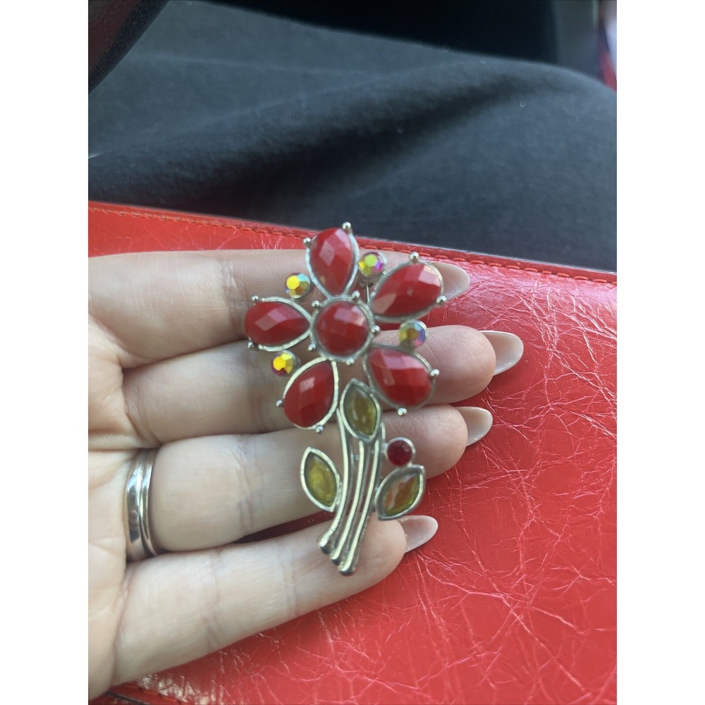 Gorgeous Vintage Red‎ Faceted Stone Green Enamel Flower Pin Brooch